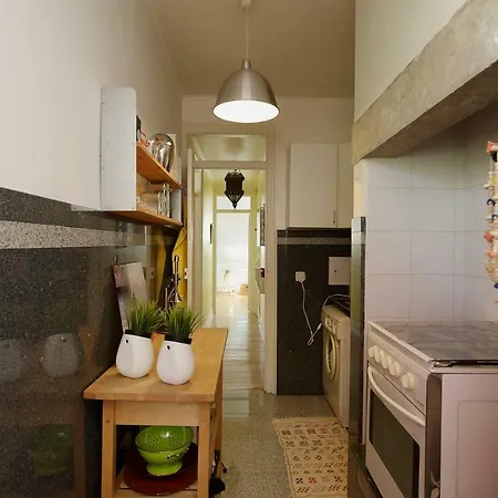 דירה Feels Like Campo De Ourique Flat Near The Market